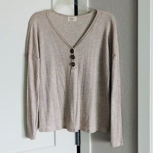 Free Kisses thermal top